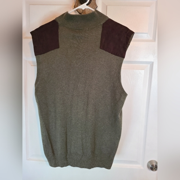 Geoffrey Beene Men's Classic Sleeveless full zip Vest, Size: Large Color: Green - Picture 12 of 13